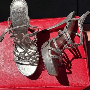 🚨 🥷 Adrianna Papell high heel platforms super sparkle effect